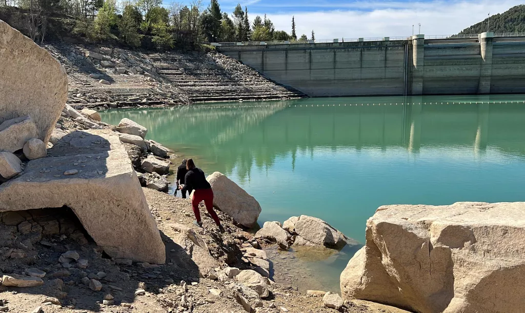 ⏯️ Aturada o reducció de l'activitat nàutica per manca d'aigua als embassaments