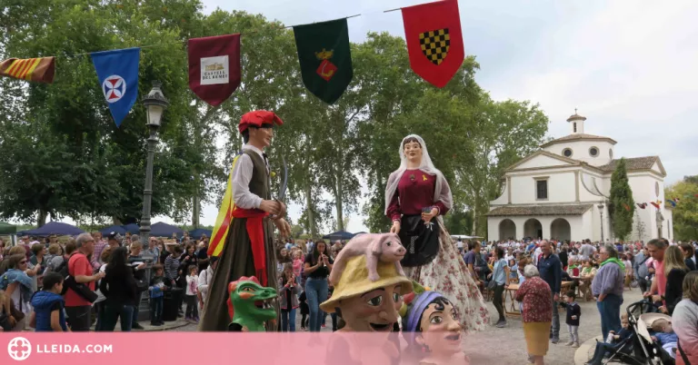 La festa Major del Castell del Remei homenatja el pintor Obiols, autor de les pintures del santuari