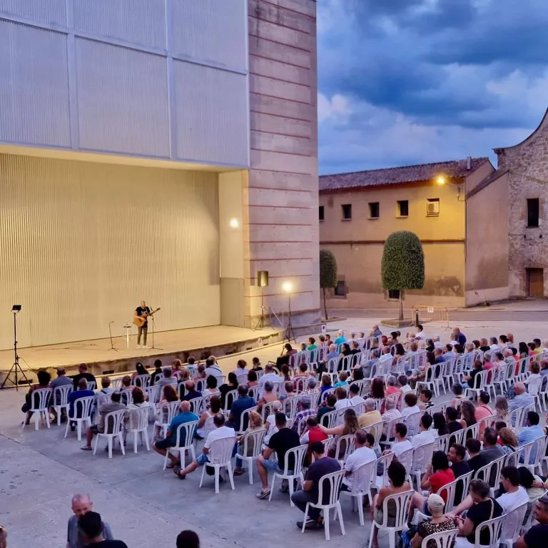 La Paeria de Balaguer programa concerts, monòlegs i activitats físiques per juliol i agost