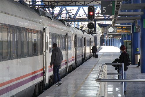 Una avaria a Valls retarda trens de Lleida des de fa dos mesos
