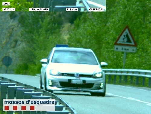 Immobilitzen un cotxe enxampat a 189 km/h a Peramola