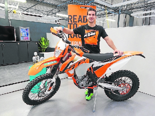 Betriu fitxa per KTM per córrer el Mundial