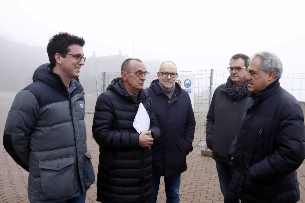 ⏯️ Comença la restauració de la muralla de la Seu Vella afectada per una esllavissada l'any passat