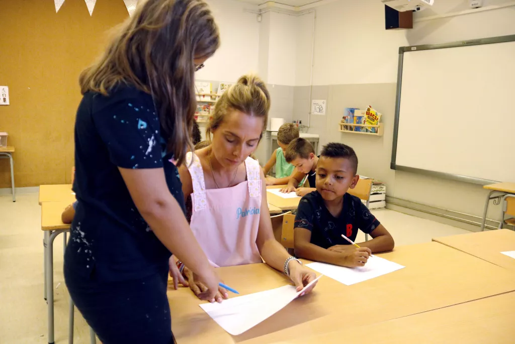 ⏯️ Un 60% dels alumnes d'una escola de Lleida s'acullen a l'hora de lleure el primer dia de classe