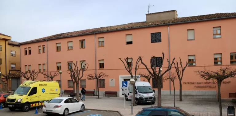 El brot de covid-19 de la residència Fiella de Tremp ja suma 45 defuncions