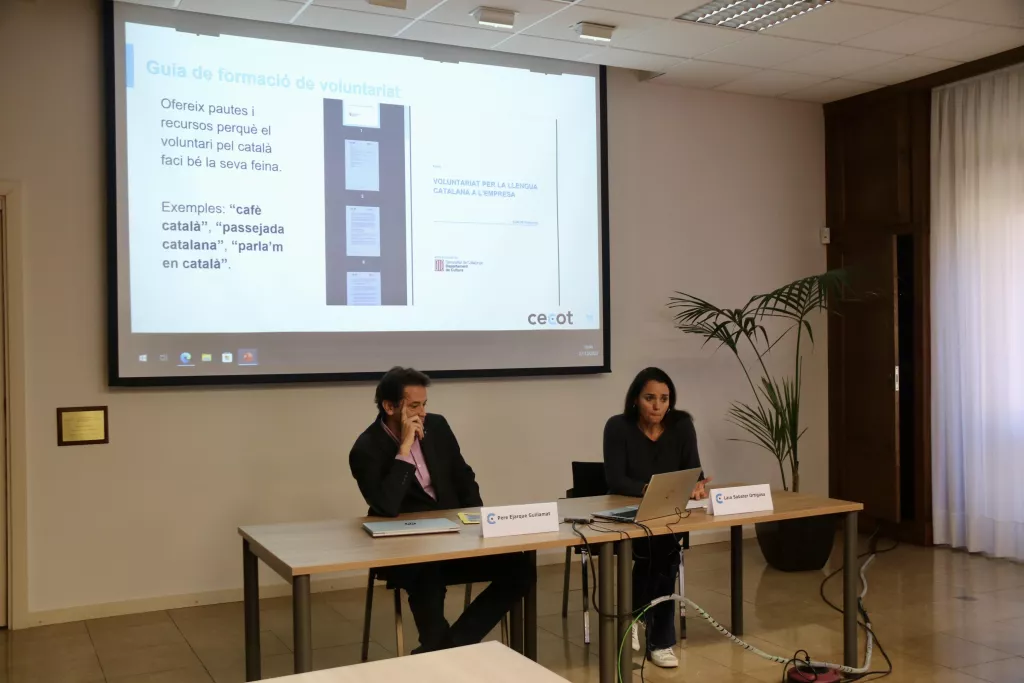 ⏯️ Creen un servei per fomentar l'ús del català a les empreses per a treballadors de fora de Catalunya