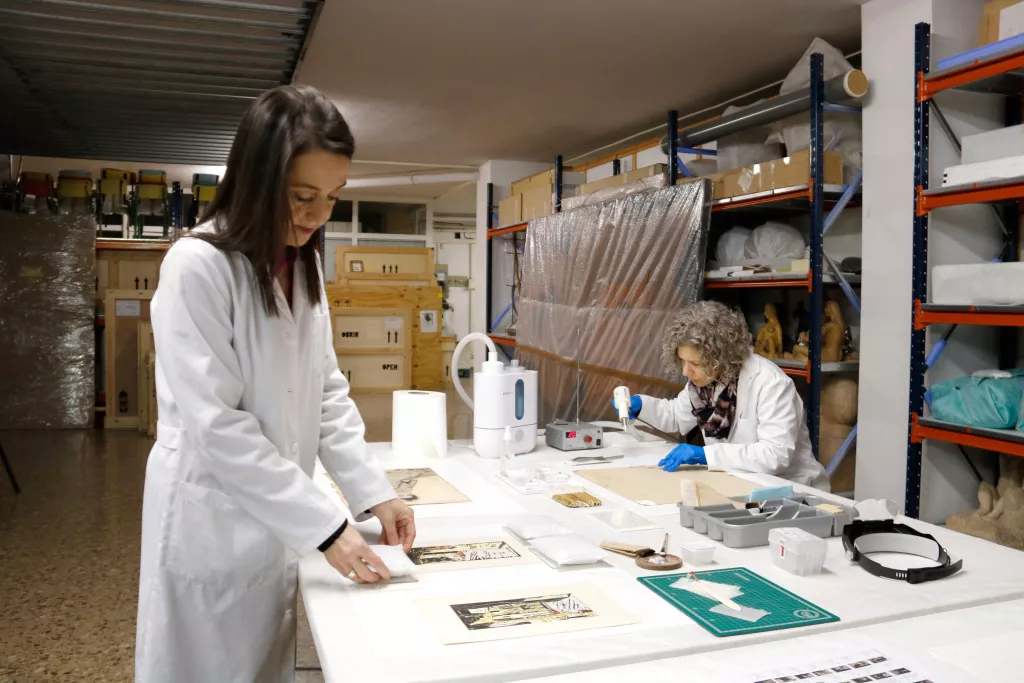 Restauren 74 obres que formaran part de l'exposició permanent del nou Museu Morera de Lleida