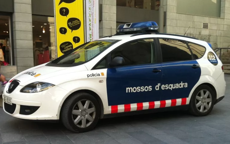 Els Mossos d'Esquadra detenen dos menors per nou robatoris amb força en domicilis del Segrià