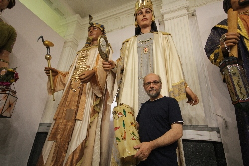 Tots els gegants, amb un fanalet per primer cop