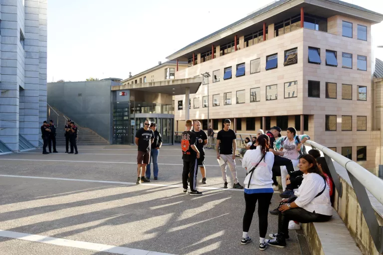 Sis anys d’internament per al menor que va matar a ganivetades un jove a Tàrrega