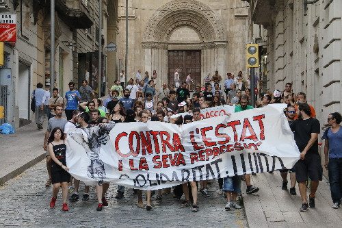 Cinquanta multes a Lleida de més de 600 euros per la llei mordassa