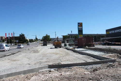 Urbanització d’un nou vial lateral de serveis a l’entrada de Tàrrega