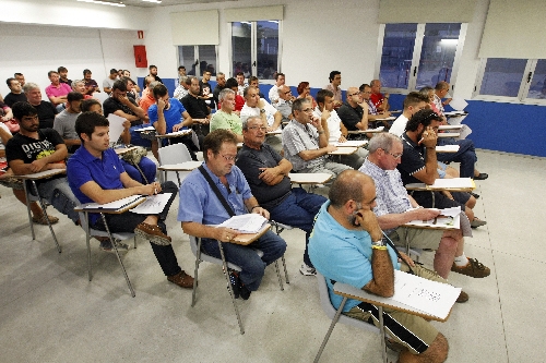 L’FCF estudia dos grups de 17 equips a Tercera al retirar-se’n AEM i