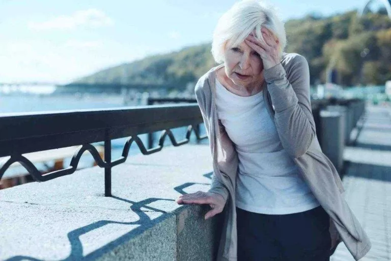 Vertígens i marejos: què són, causes i cures