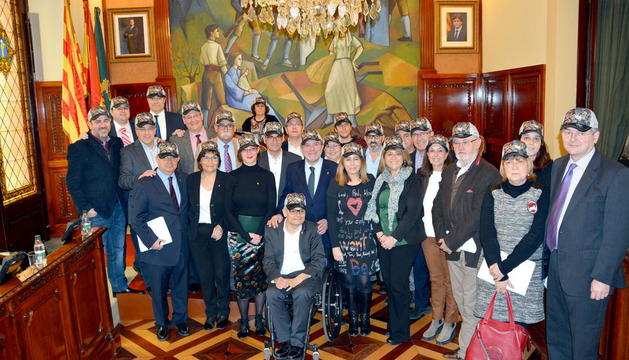 Suport als municipis per cobrar taxes a les elèctriques