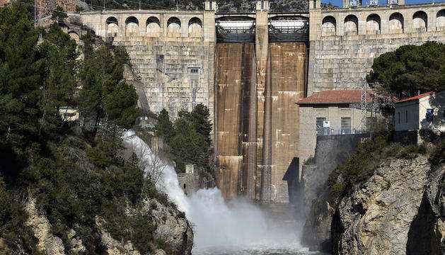 Inspeccionen les preses d’Oliana i Rialb pels terratrèmols de Noves