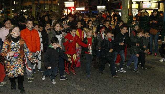 Els escolars es fan seu el Carnaval