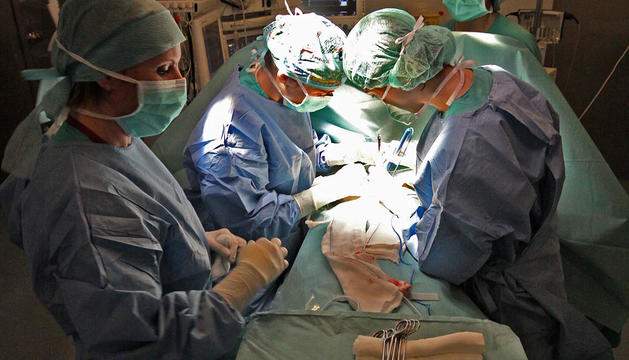 Més de 6.600 lleidatans esperen ser operats, setanta més que el 2015