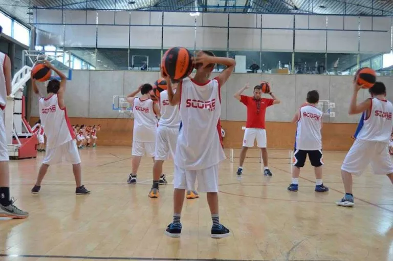 Torrefarrera acollirà al juny un campus amb tècnics de l’Estrella Roja de Belgrad