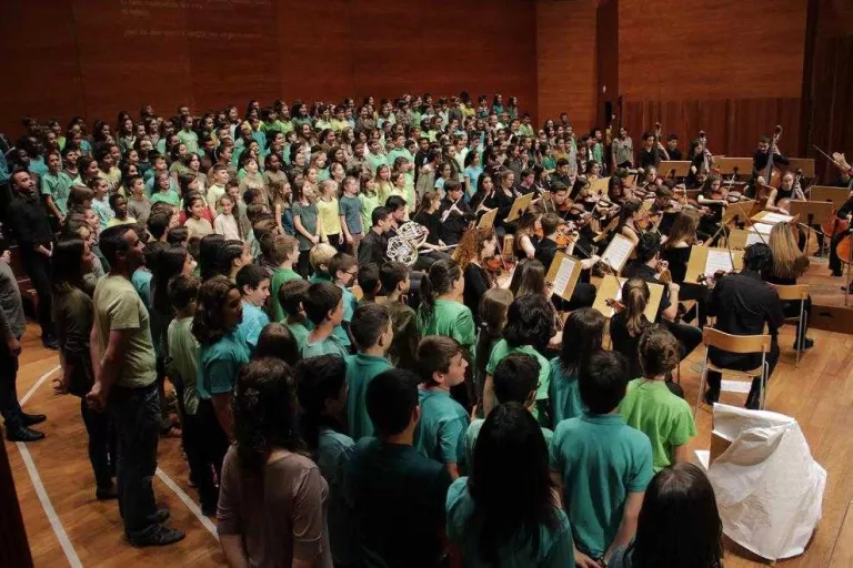 Més de 300 nens homenatgen Enric Granados a l’Auditori