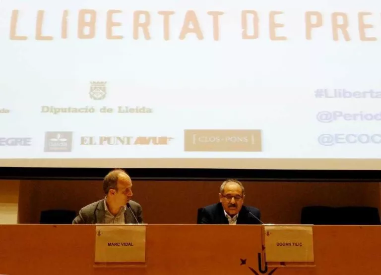 Un moment de la conferència ahir de Dogan Tiliç a la UdL.