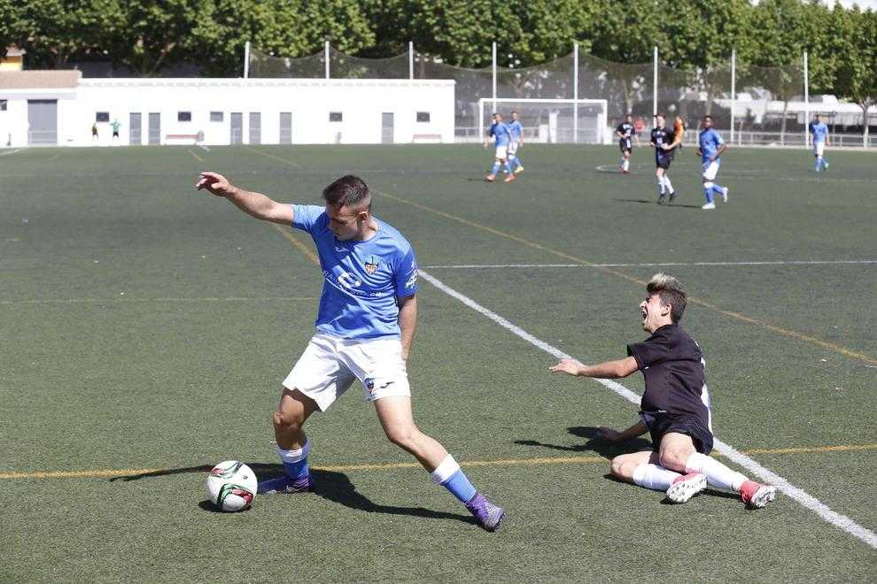 El Lleida acaba la temporada fent el ridícul a Elda