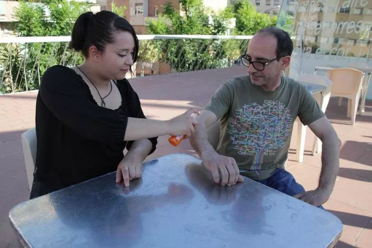 Queixes a Pardinyes i Cappont per la plaga de mosquits al costat del riu