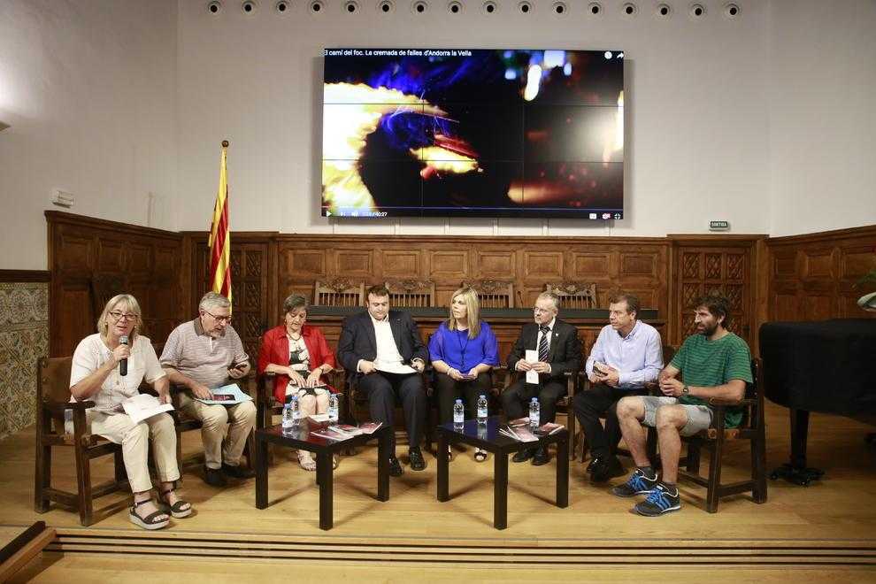 Calendari internacional de les falles, per promocionar un patrimoni en auge