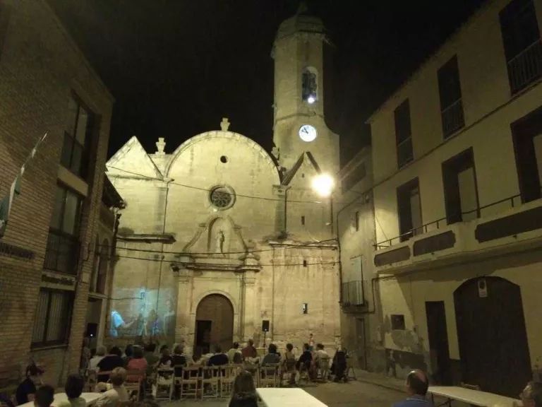 Més d’un centenar de persones a la trobada de campaners del Cogul