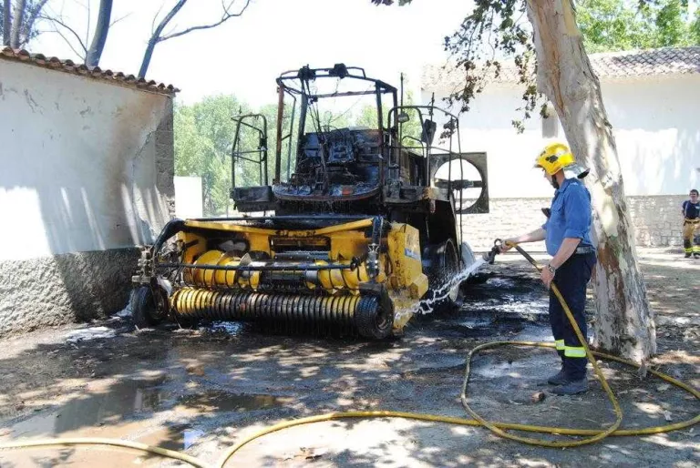 Nou de cada deu incendis registrats en comarques de Ponent tenen causa humana