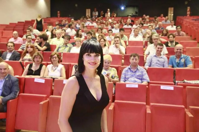 Irene Villa: “Comences molts cops de zero, el fracàs ensenya més”