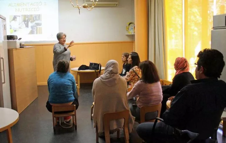 Cent persones en sessions de prevenció de salut