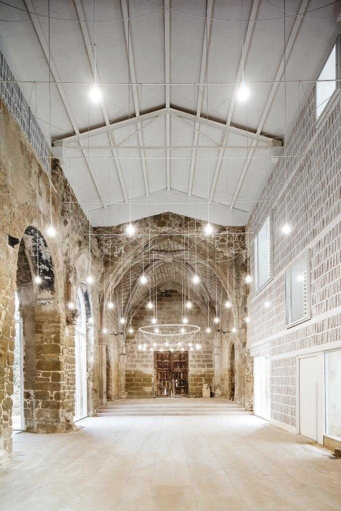 Els aparelladors premien la remodelació del temple de Vilanova de la Barca