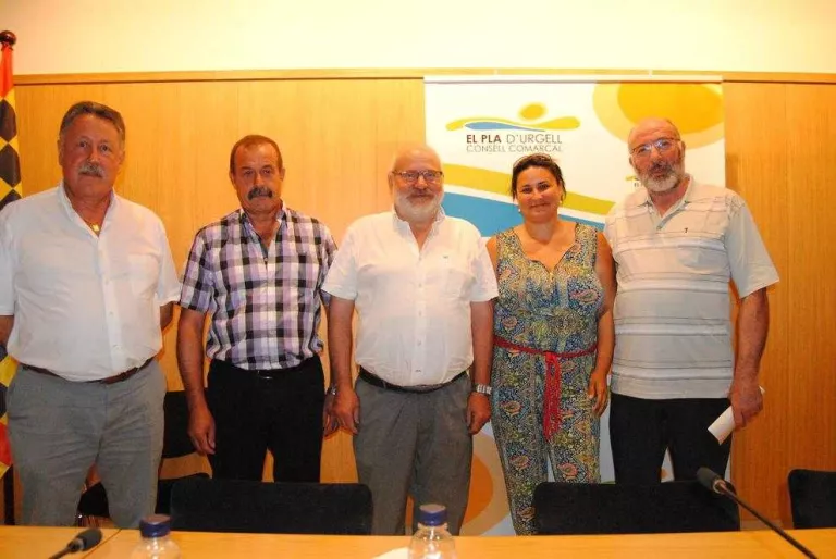 El president del Pla i quatre càrrecs deixen el consell