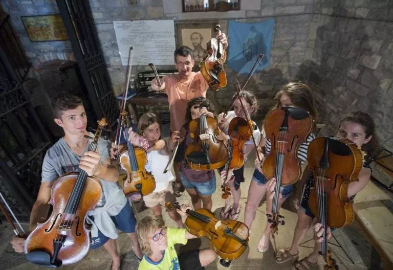 Una setmana convivint amb la viola a Verdú