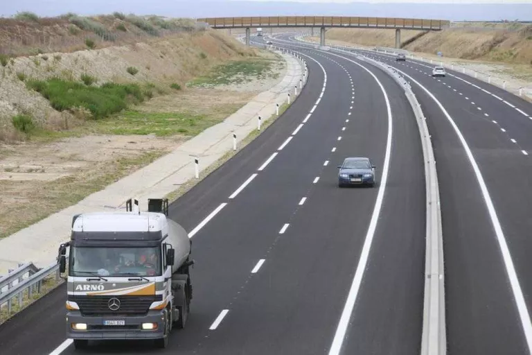 El Segrià aplaudeix l'estrena de l'A-14, que ja alleuja trànsit de l'N-230