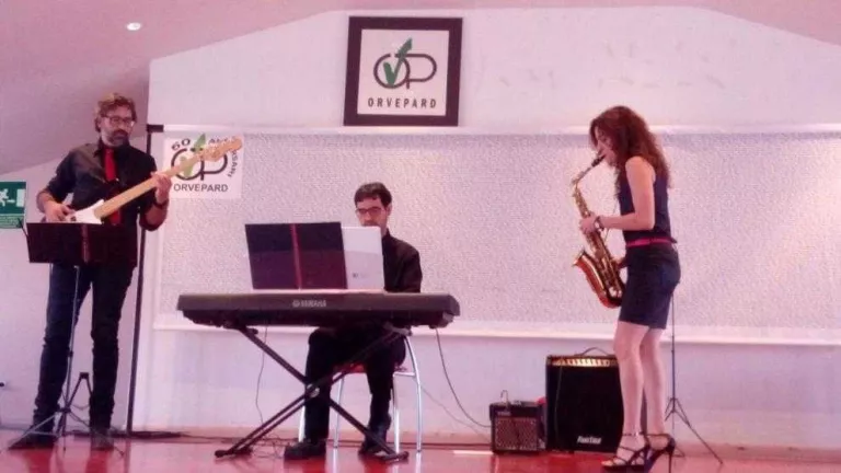 El trio Red Notes, en una lectura poeticomusical avui a Alcarràs