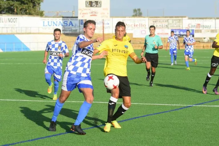 ‘Maneta’ del Lleida en l’estrena