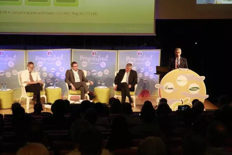 La caiguda de producció de fruita de llavor a Europa augura una bona campanya de preus