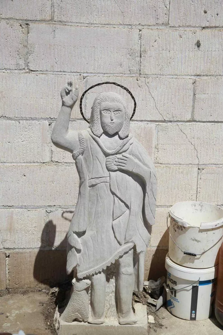 Firmes a favor de l’escultura de Sant Joan de Benavent