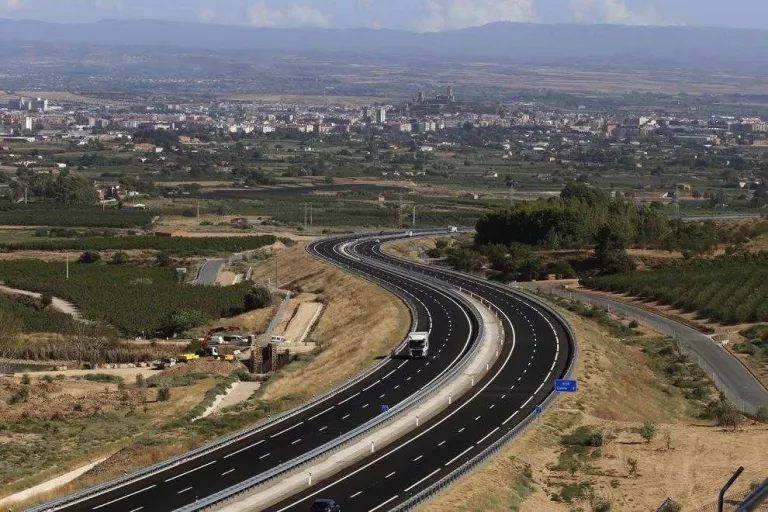 L'autovia A-14 entre Lleida i Almenar, infrautilitzada pel trànsit pesant