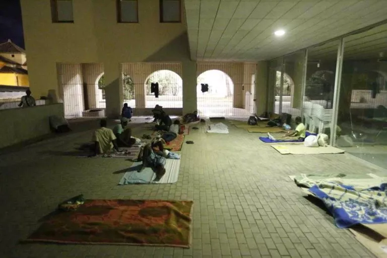 La Paeria tanca una campanya d'atenció a temporers marcada pel desbordament, amb un 42% més d'usuaris