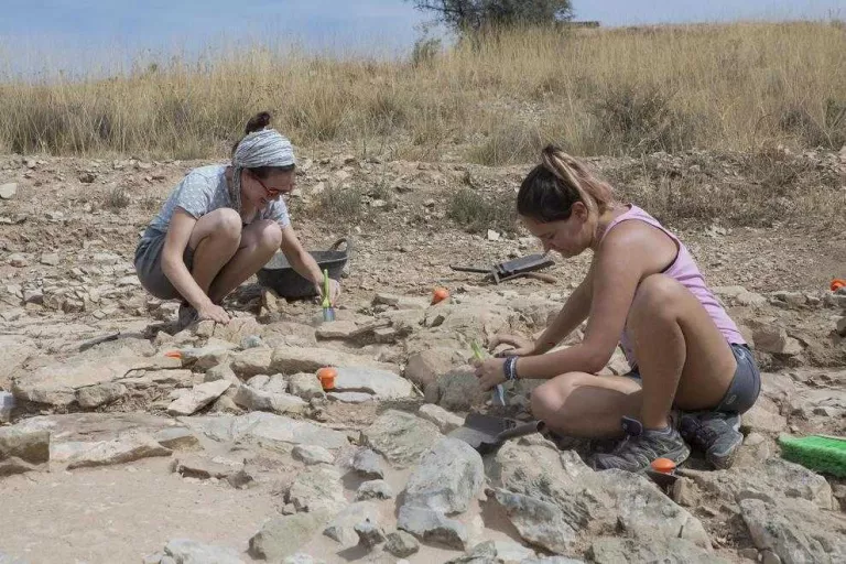 Delimiten la superfície de la necròpolis preibèrica d’Almenara