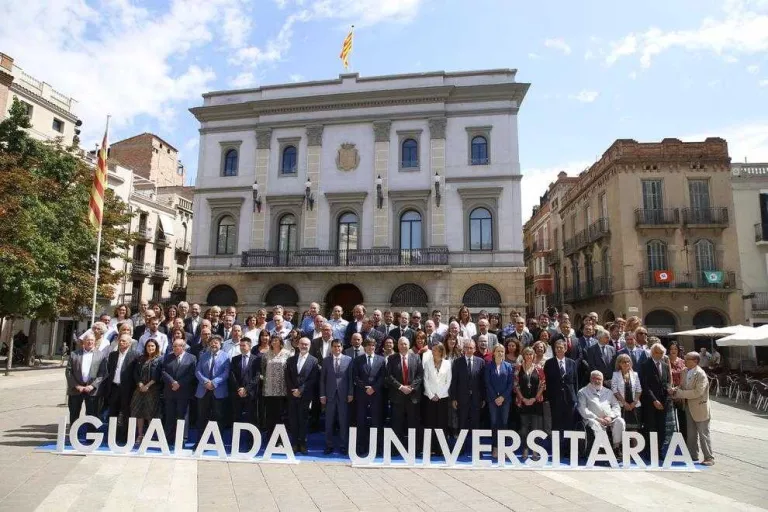La UdL estrena el seu nou campus a Igualada amb el compromís del Govern per finançar-lo