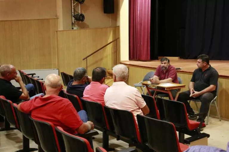 Lleida podrà retirar 10.243 tones de fruita de pinyol