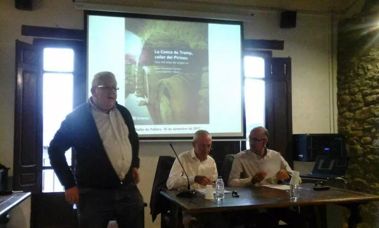 Presenten a Salàs un llibre sobre la viticultura del Pallars