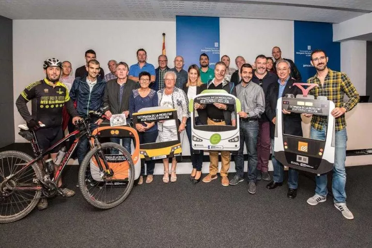 La bicicleta guanya el cotxe com a transport més ràpid de Rosselló a Lleida