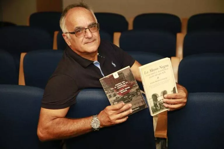 Dos nous llibres d’Eladi Romero, un autor de rècord