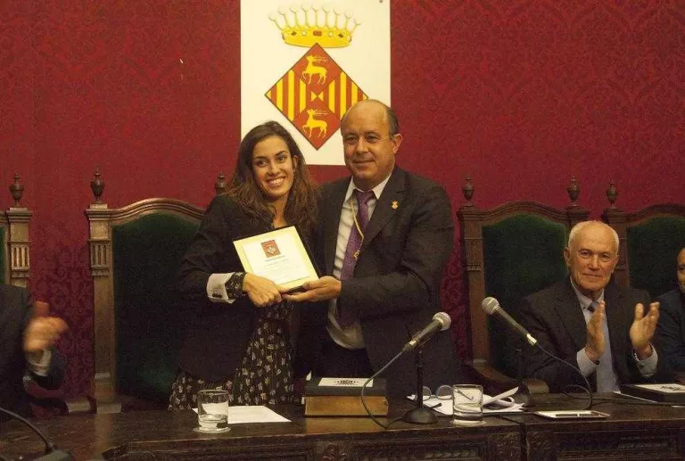 Les festes de Cervera reconeixen l’Aula d'Extensió Universitària per a la Gent Gran
