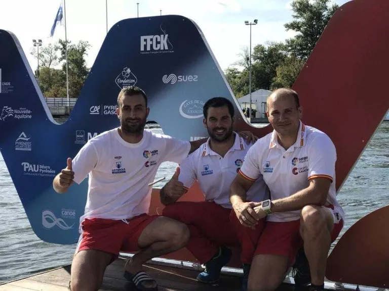 Ple lleidatà en eslàlom i fiasco en el descens al mundial de piragüisme